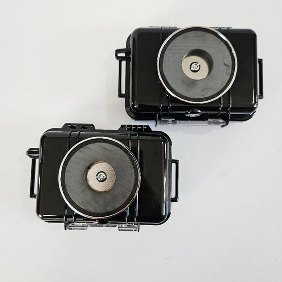 Pelican™ 1020 Micro Crushproof Watertight Magnetic GPS Storage Hard Case Set Two - Picture 3 of 7